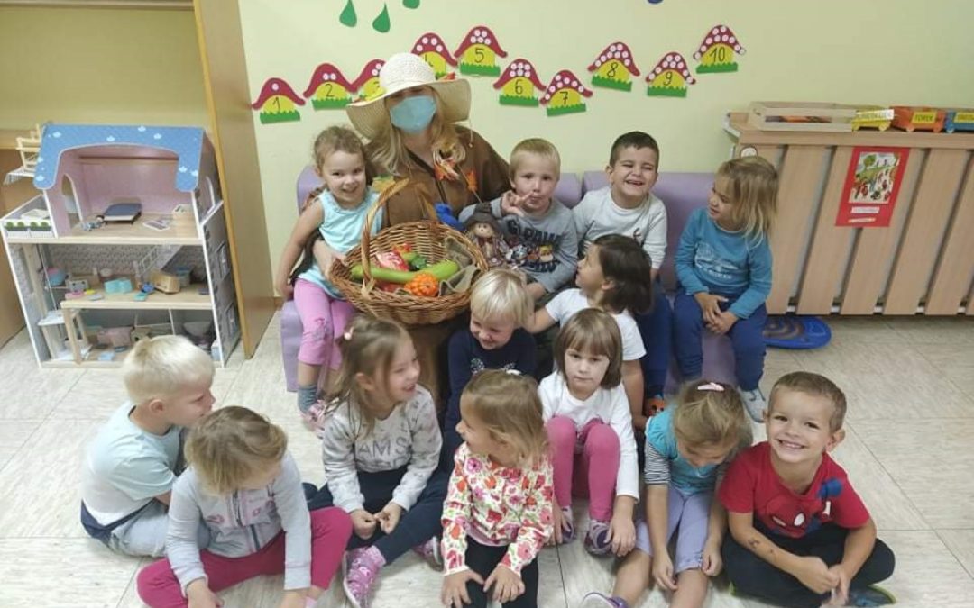 Tetka jesen na obisku pri Mavricah